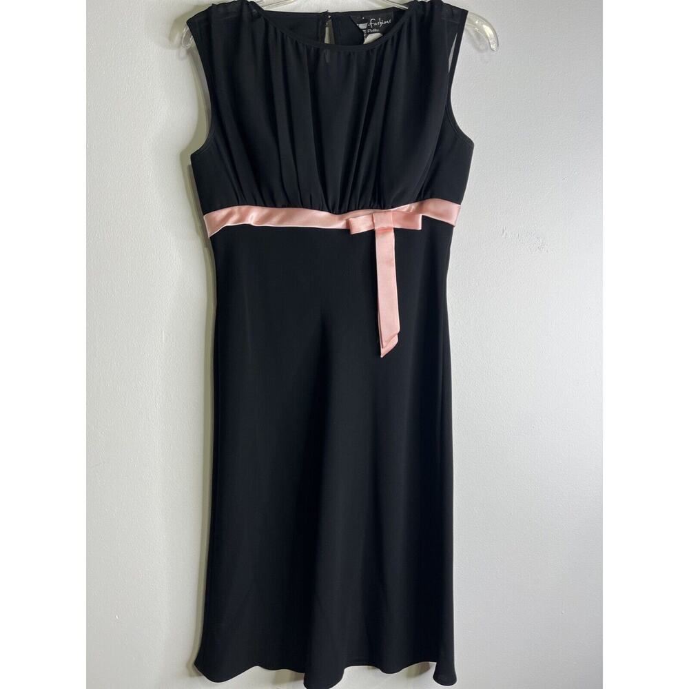 SL Fashions Pencil Dress Size 8P Short Sleeves Lined Black Pink Bow